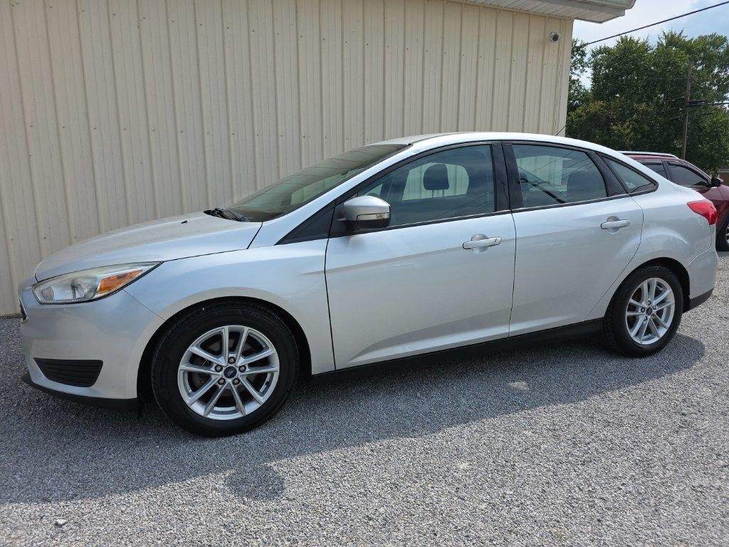 Ford Focus 4dr Sdn SE 2016