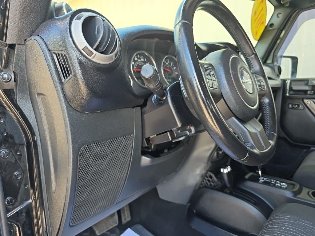 Jeep Wrangler 4WD 2dr Sport 2012