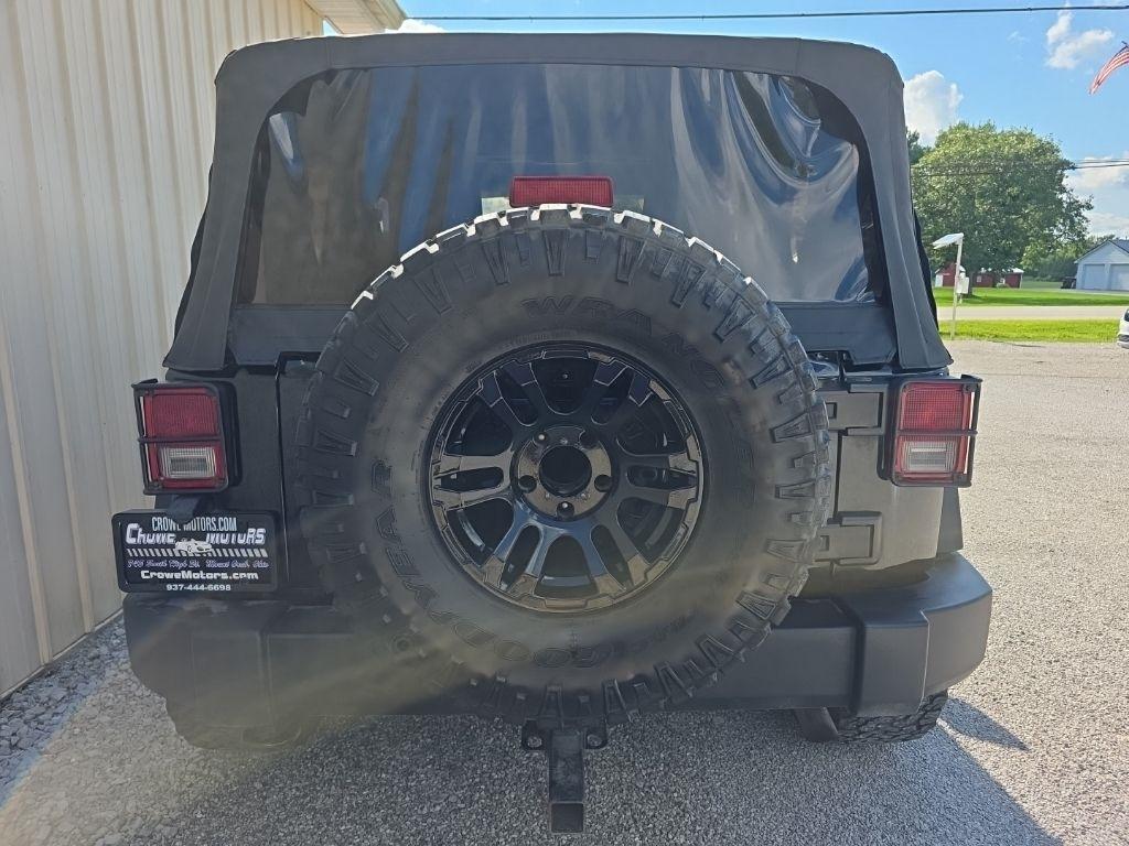 Jeep Wrangler 4WD 2dr Sport 2012
