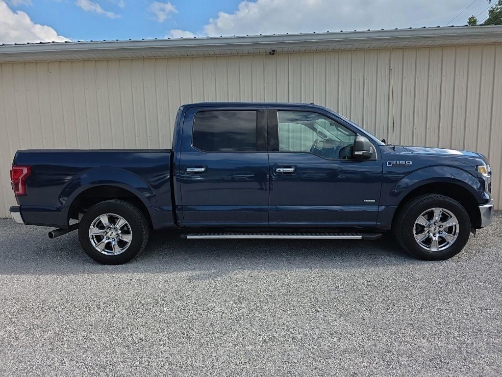 Ford F-150 2WD SuperCrew 157" Lariat 2016