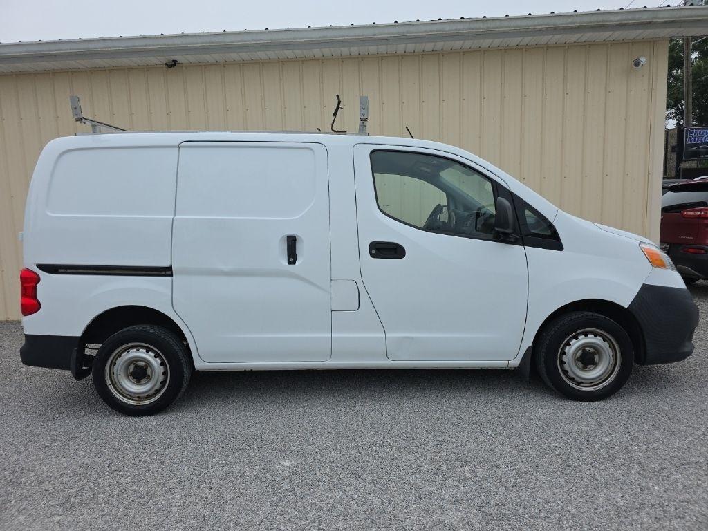 Nissan NV200 I4 S 2015