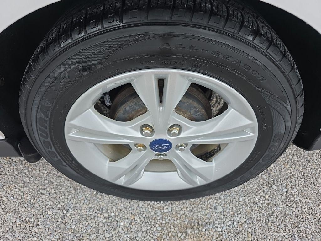 Ford Focus 4dr Sdn SE 2014