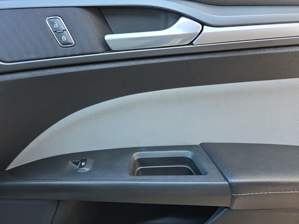 Ford Fusion 4dr Sdn S FWD 2016