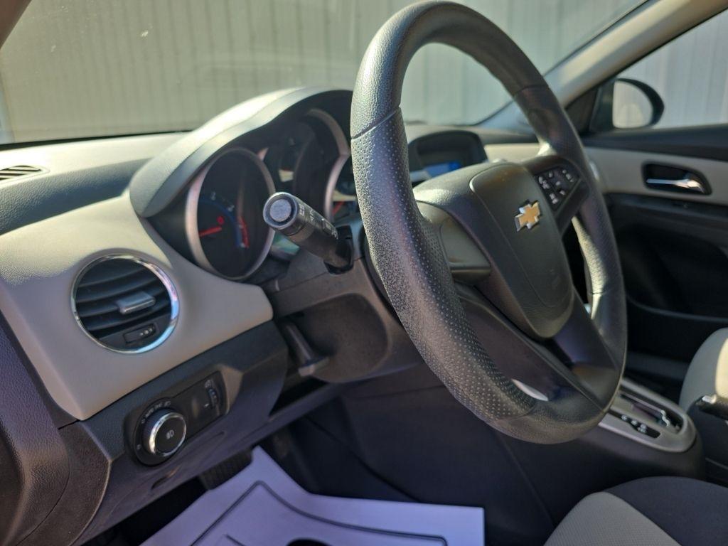 Chevrolet Cruze 4dr Sdn Auto LS 2014