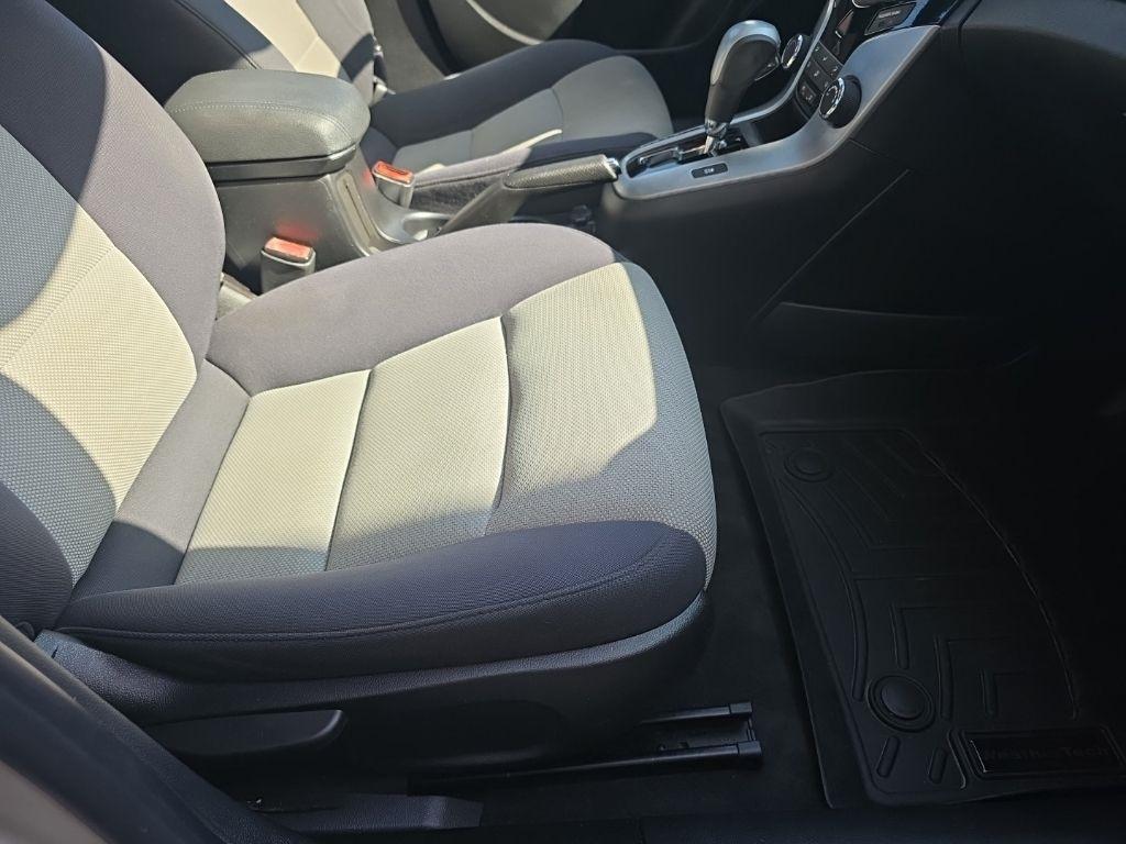Chevrolet Cruze 4dr Sdn Auto LS 2014