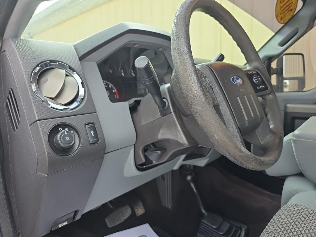 Ford F-250 SD 4WD Crew Cab 172" Platinum 2016