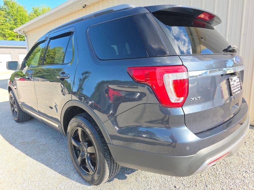 Ford Explorer XLT 4WD 2017