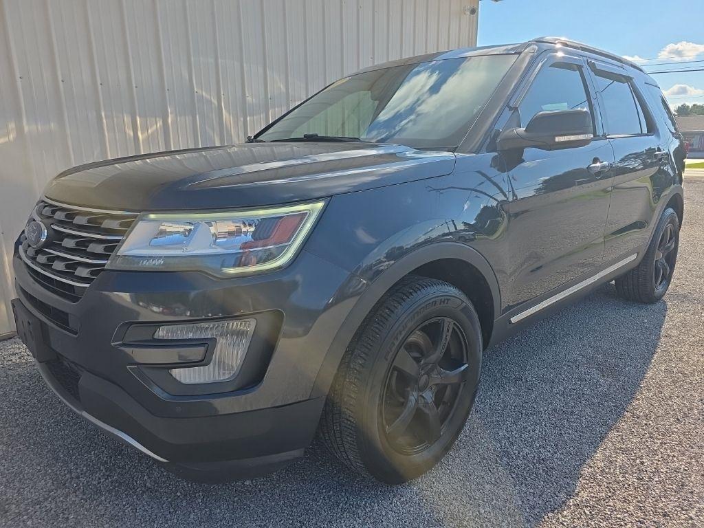 Ford Explorer XLT 4WD 2017