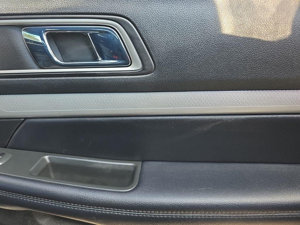 Ford Explorer XLT 4WD 2017