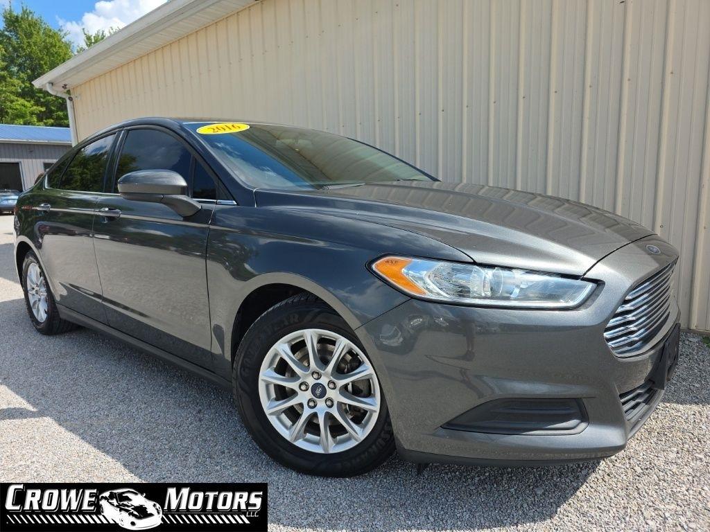 2016 Ford Fusion 4dr Sdn S FWD
