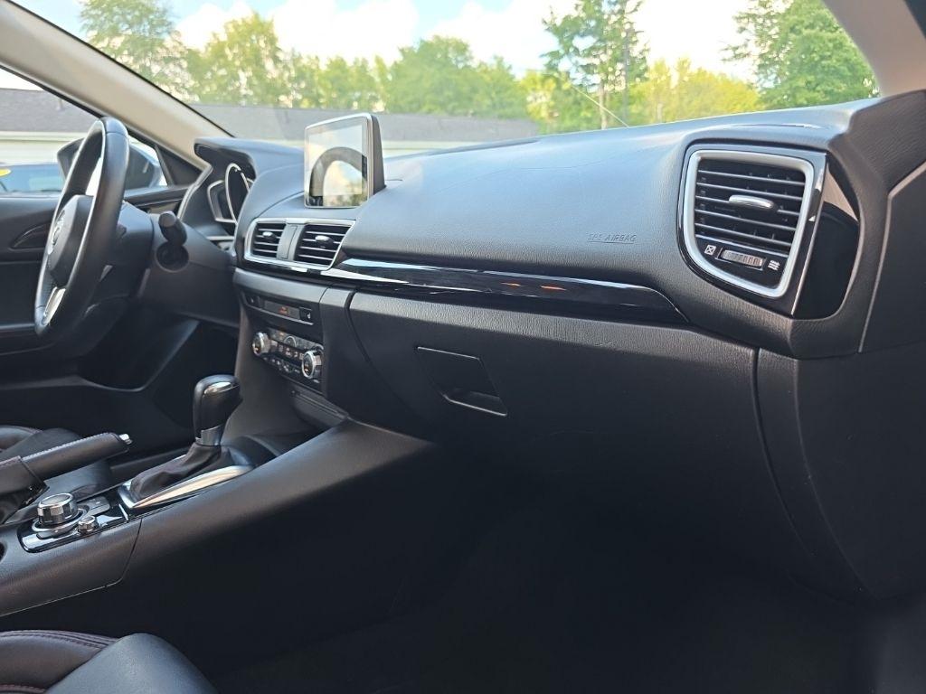 Mazda MAZDA3 5dr HB Auto i Grand Touring 2015