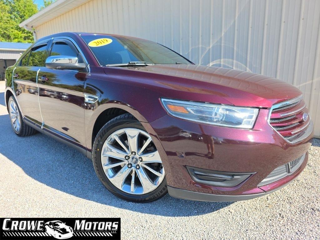 Ford Taurus Limited AWD 2019