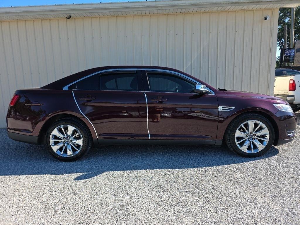 Ford Taurus Limited AWD 2019