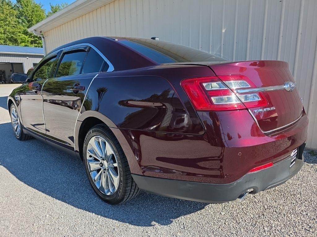 Ford Taurus Limited AWD 2019