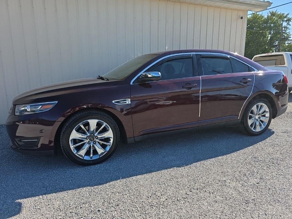 Ford Taurus Limited AWD 2019