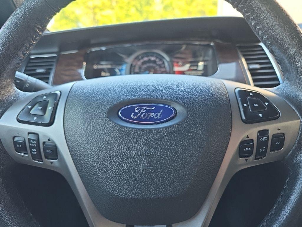 Ford Taurus Limited AWD 2019