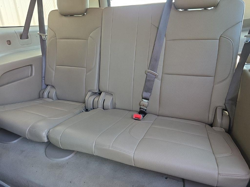 Chevrolet Suburban 4WD 4dr 1500 Premier 2019