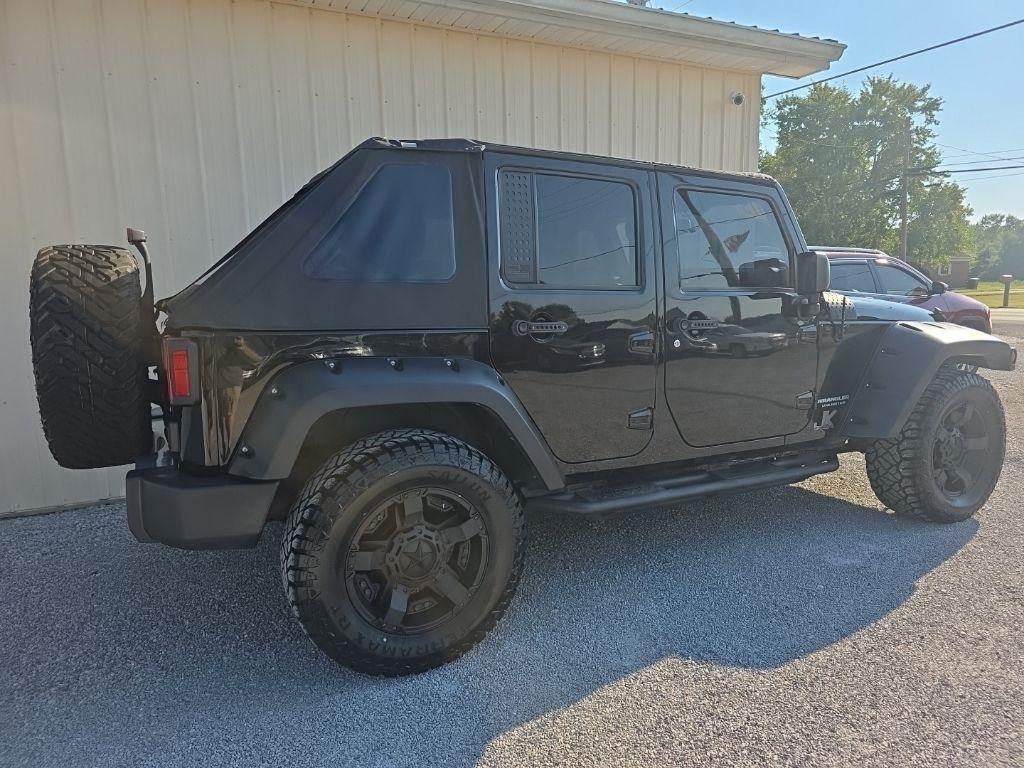 Jeep Wrangler Unlimited 4WD 4dr Sahara 2015