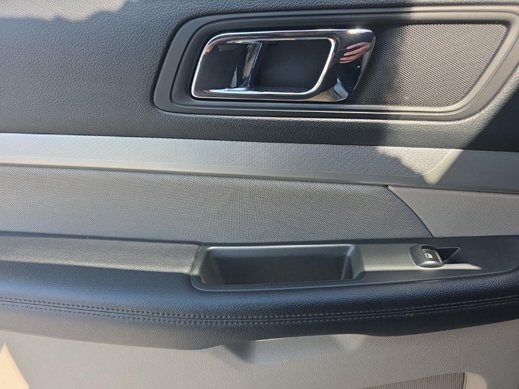 Ford Explorer Base FWD 2019