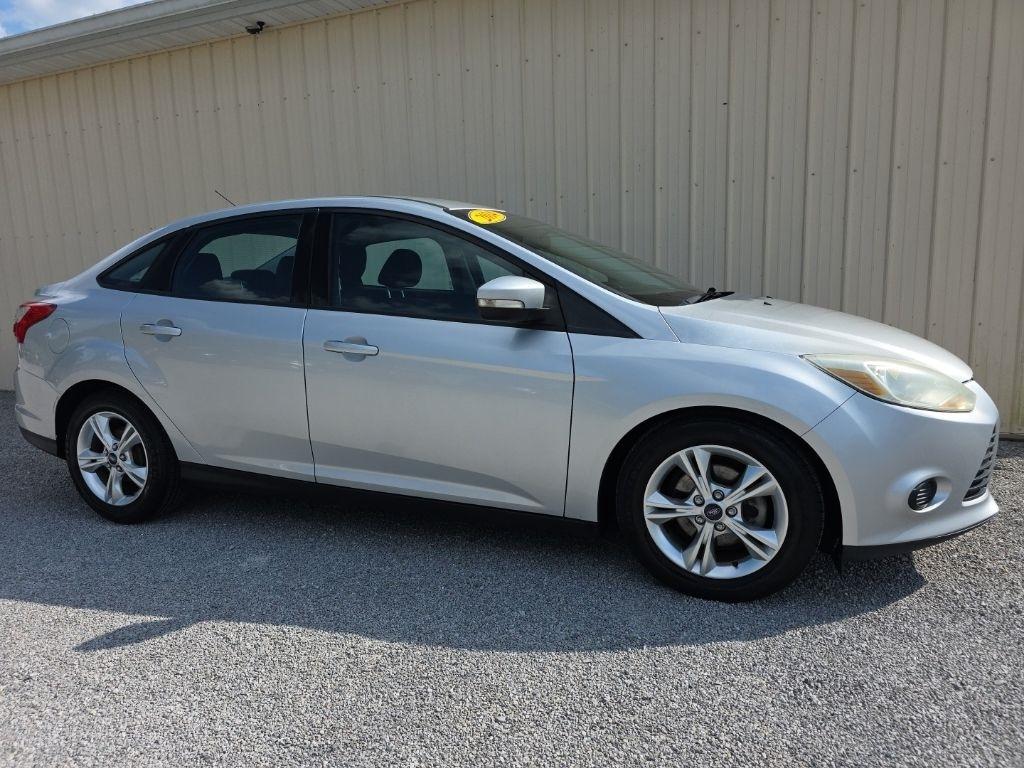 Ford Focus 4dr Sdn SE 2014