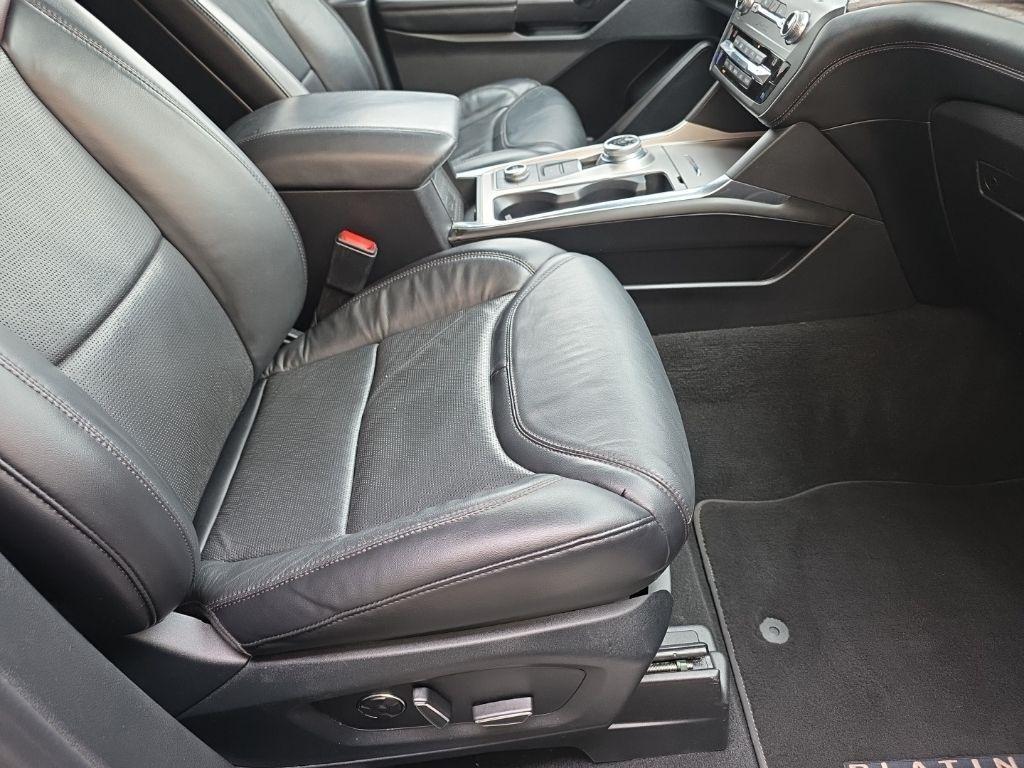 Ford Explorer Platinum 4WD 2020