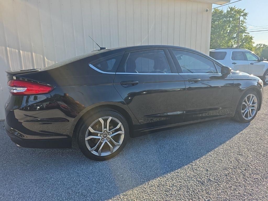 Ford Fusion SE FWD 2017