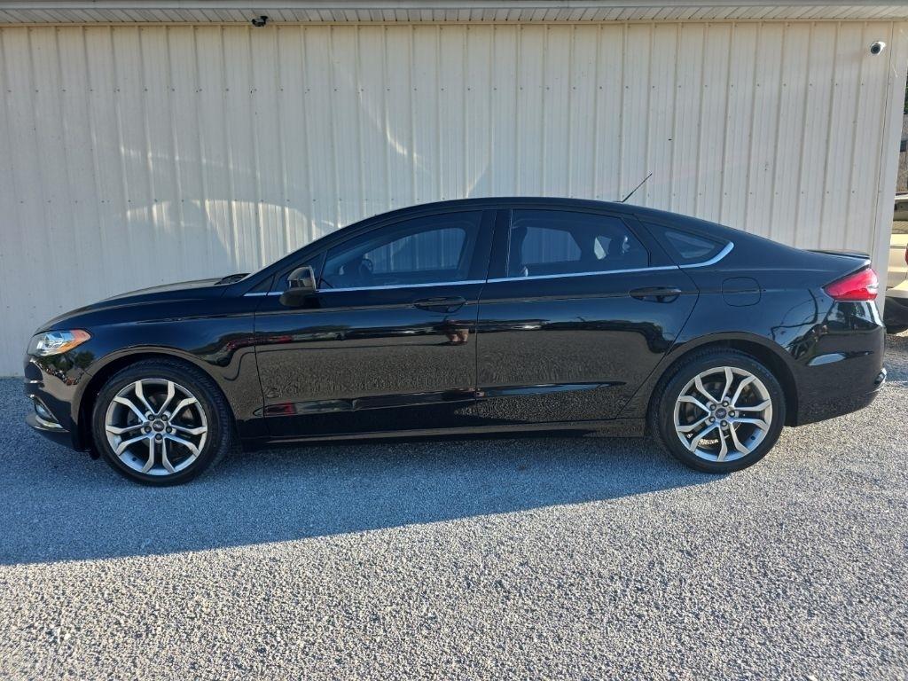 Ford Fusion SE FWD 2017