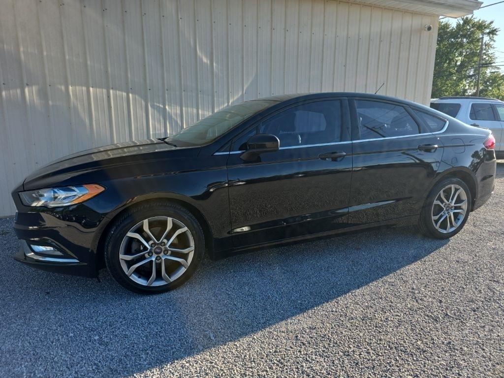 Ford Fusion SE FWD 2017