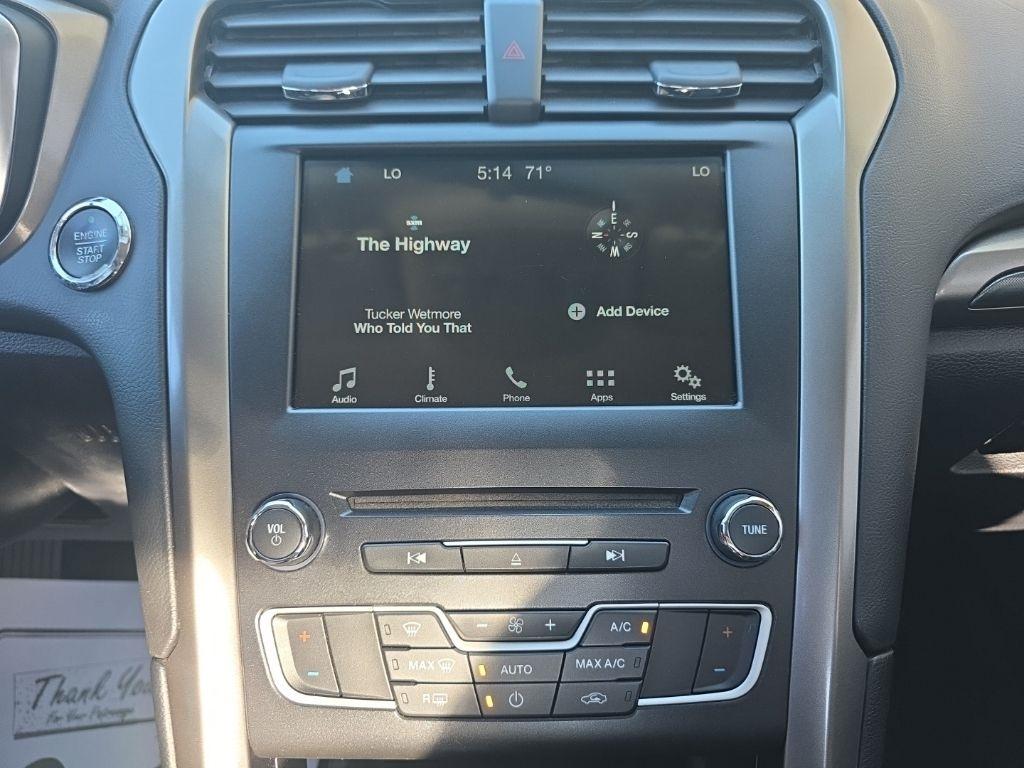 Ford Fusion SE FWD 2017