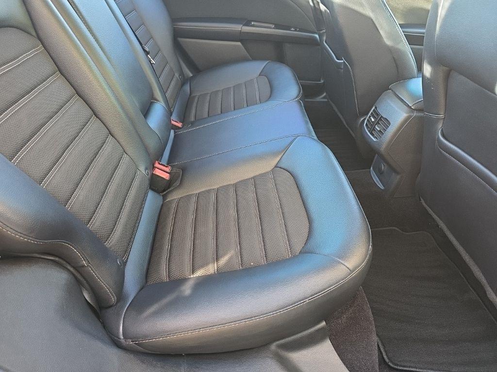 Ford Fusion SE FWD 2017