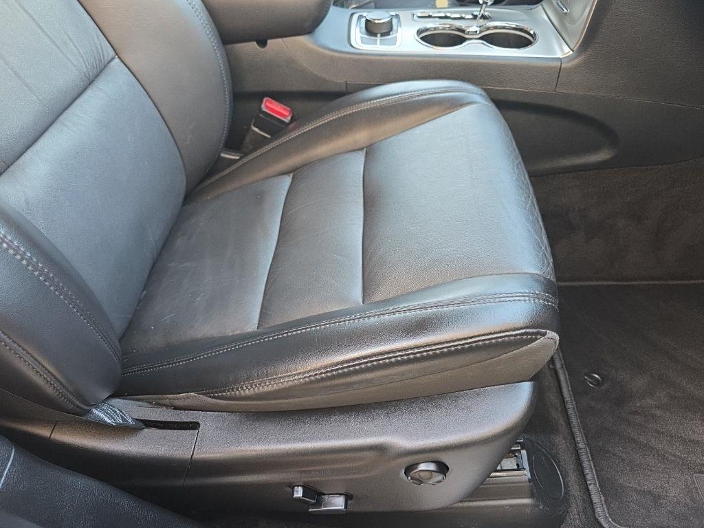 Jeep Grand Cherokee 4WD 4dr Limited 2011