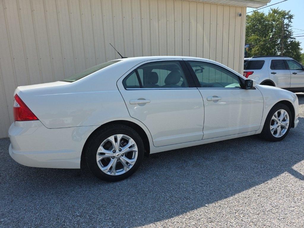Ford Fusion 4dr Sdn SE FWD 2012