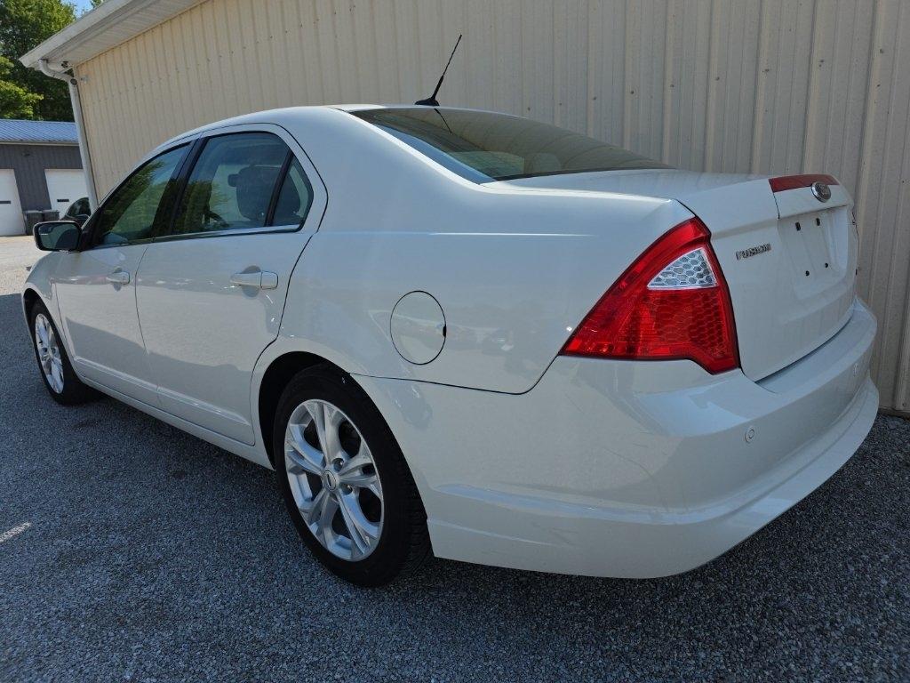 Ford Fusion 4dr Sdn SE FWD 2012