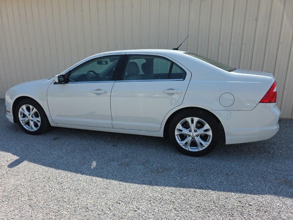 Ford Fusion 4dr Sdn SE FWD 2012