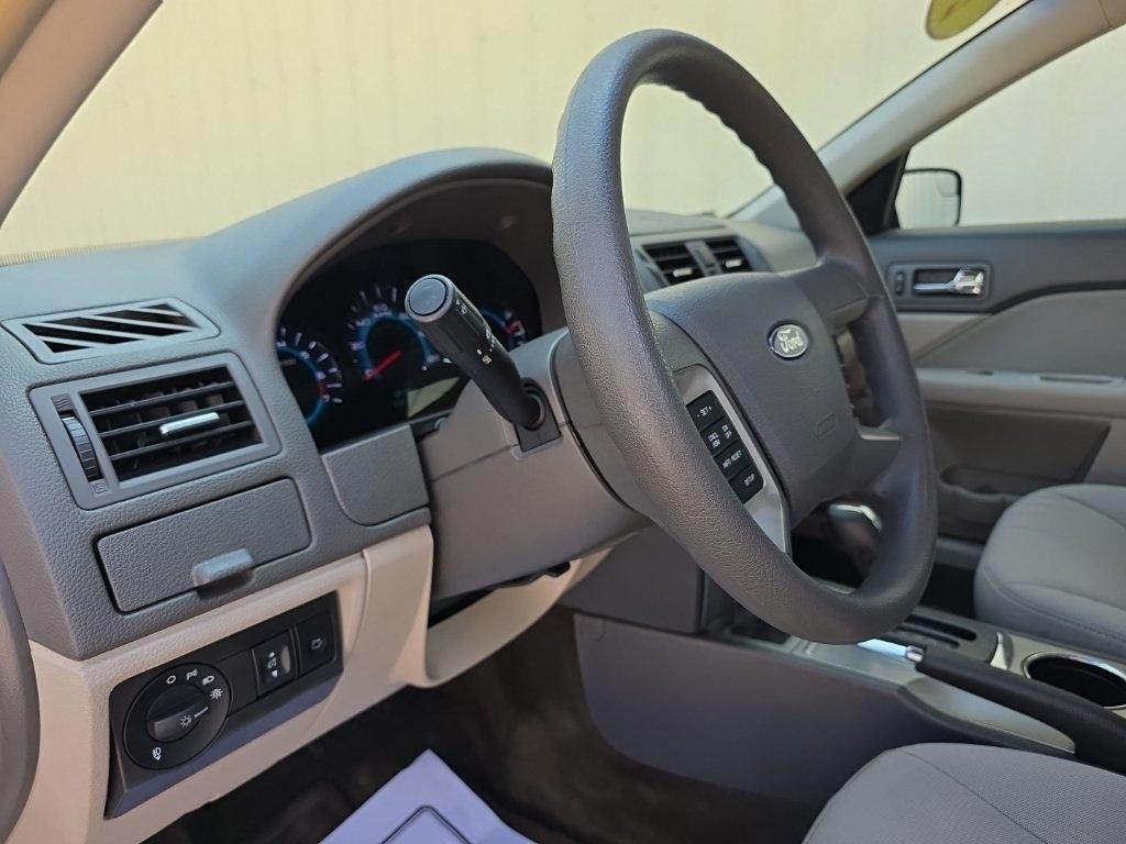 Ford Fusion 4dr Sdn SE FWD 2012