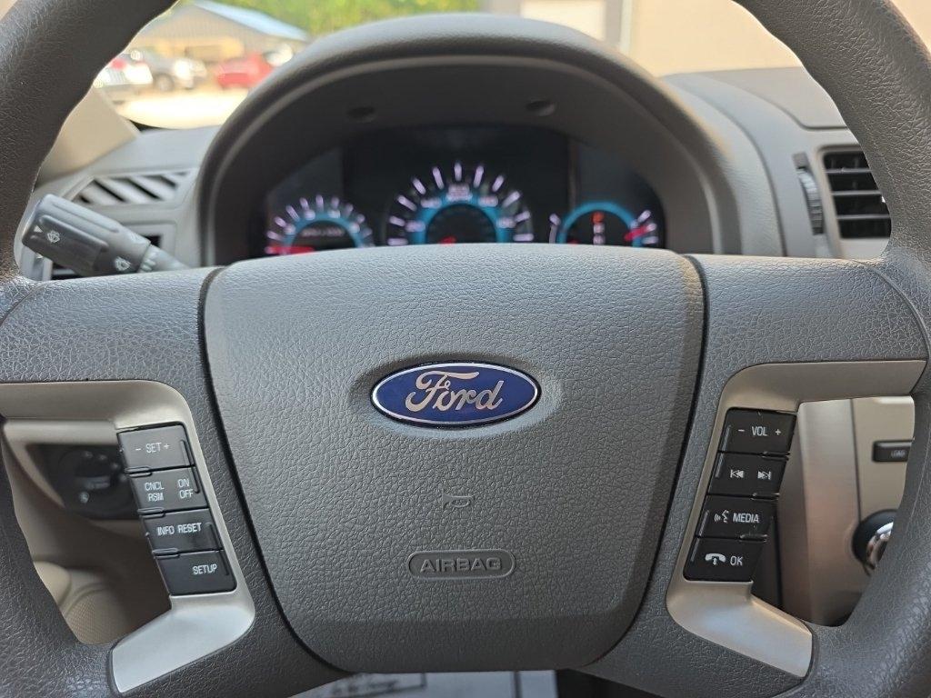 Ford Fusion 4dr Sdn SE FWD 2012