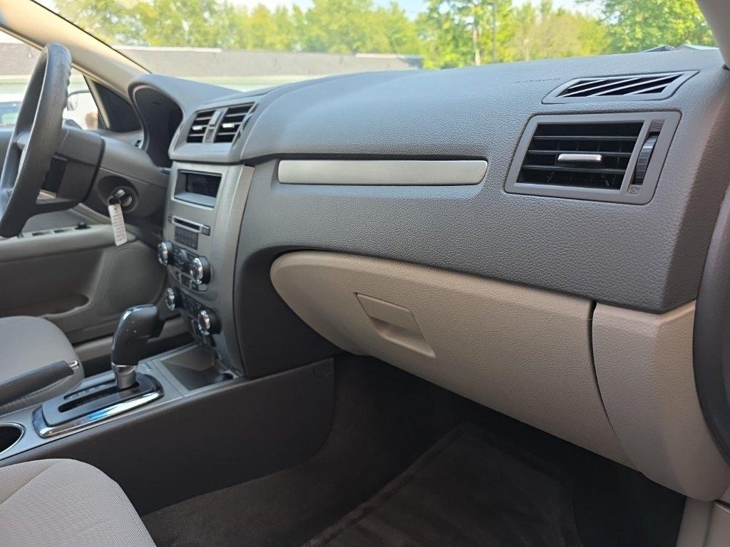 Ford Fusion 4dr Sdn SE FWD 2012
