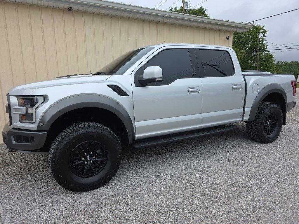 Ford F-150 Raptor 4WD SuperCrew 5.5' Box 2018