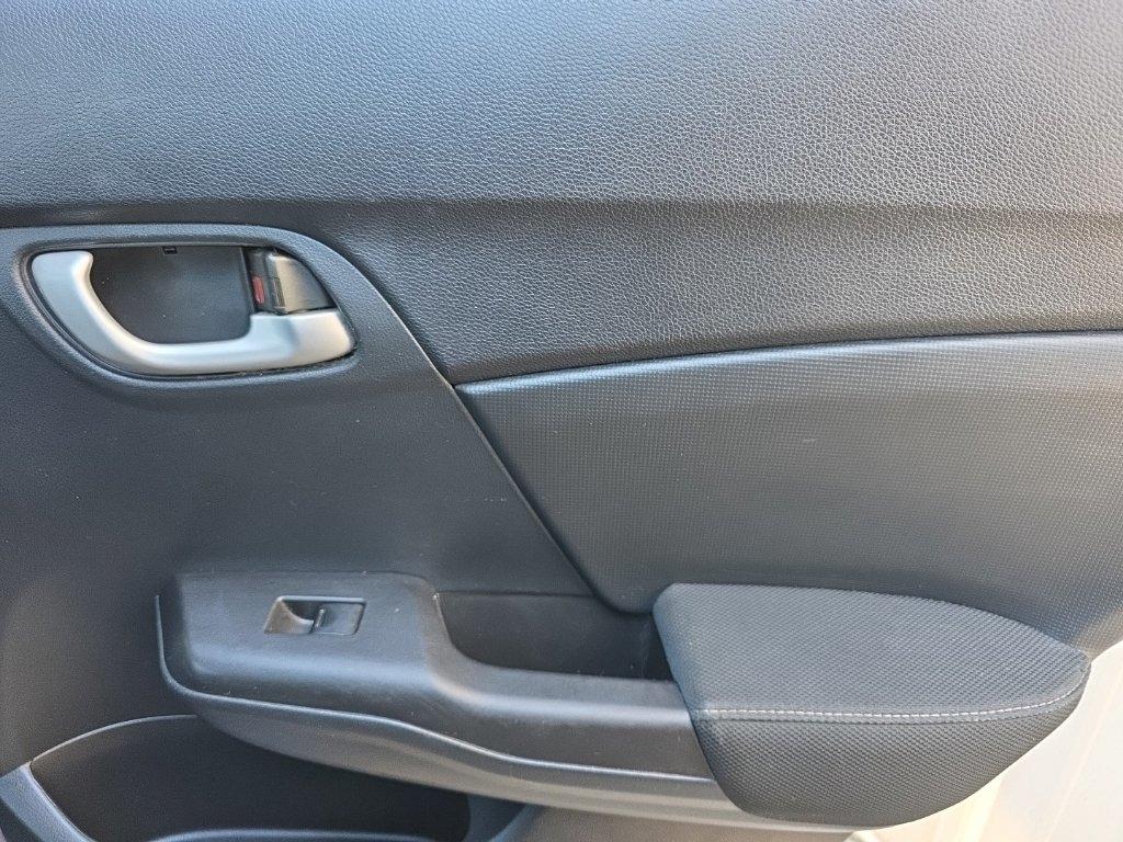 Honda Civic Sedan 4dr CVT SE 2015