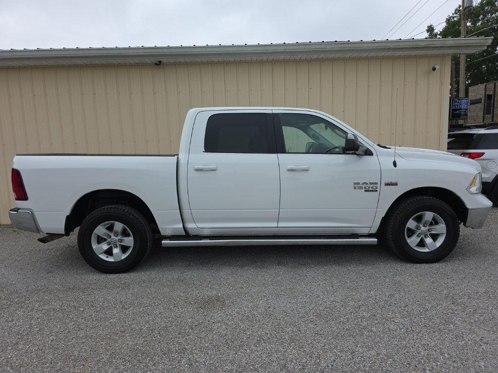 RAM 1500 Classic SLT 4x4 Crew Cab 5'7" Box 2019