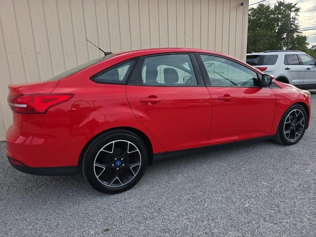 Ford Focus 4dr Sdn SE 2015