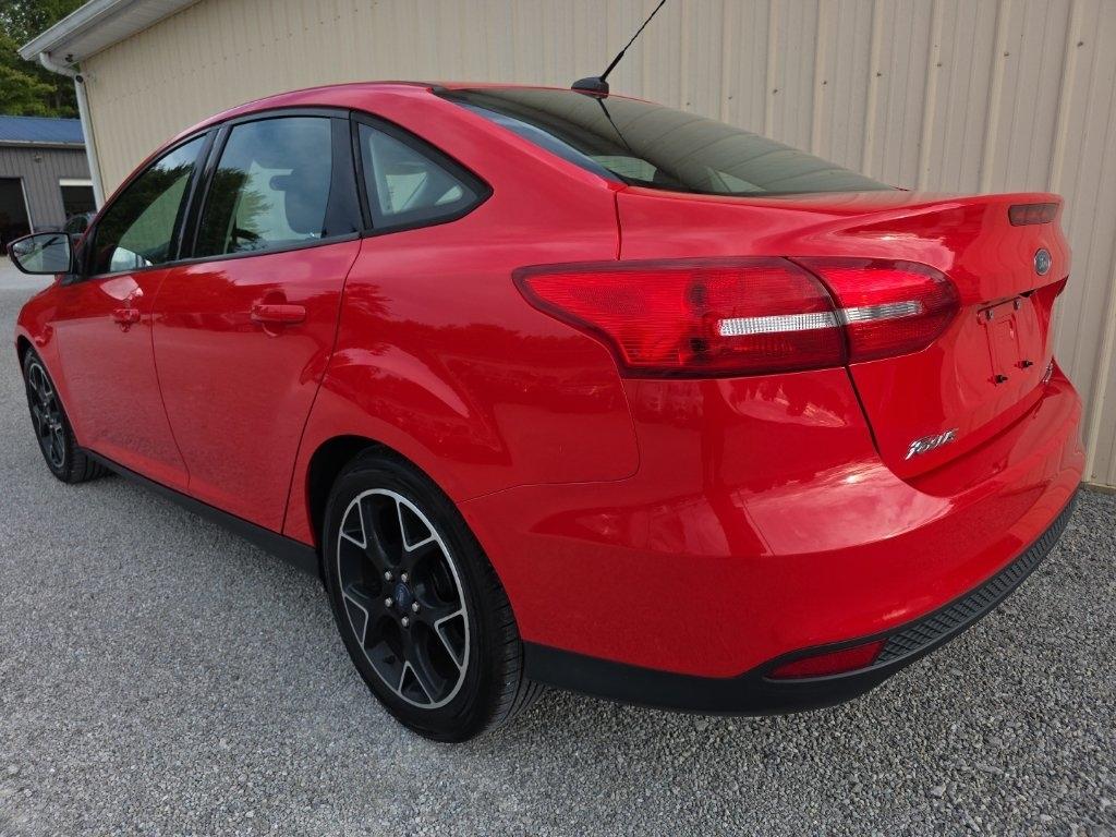 2015 Ford Focus SE - Photo 7
