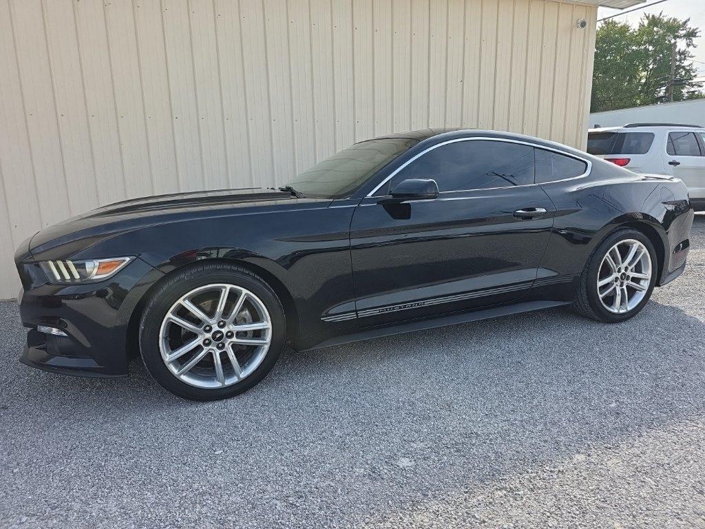 Ford Mustang 2dr Fastback EcoBoost 2016