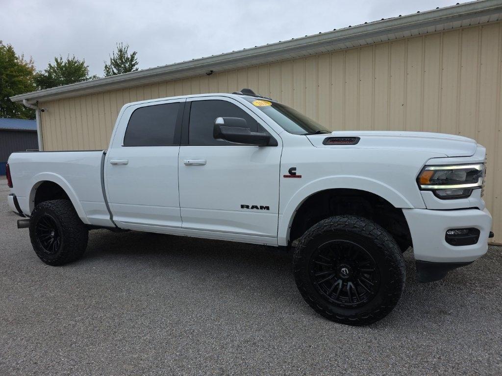 RAM 2500 Laramie 4x4 Crew Cab 6'4" Box 2020