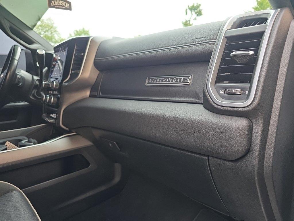 RAM 2500 Laramie 4x4 Crew Cab 6'4" Box 2020