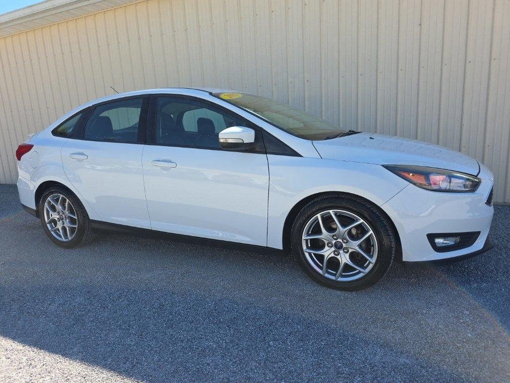 Ford Focus 4dr Sdn SE 2015