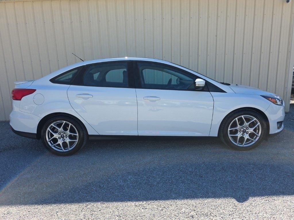 Ford Focus 4dr Sdn SE 2015