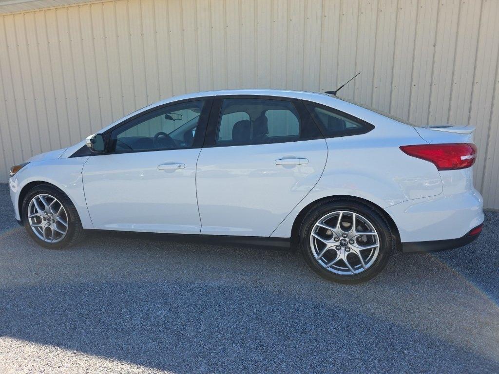 Ford Focus 4dr Sdn SE 2015