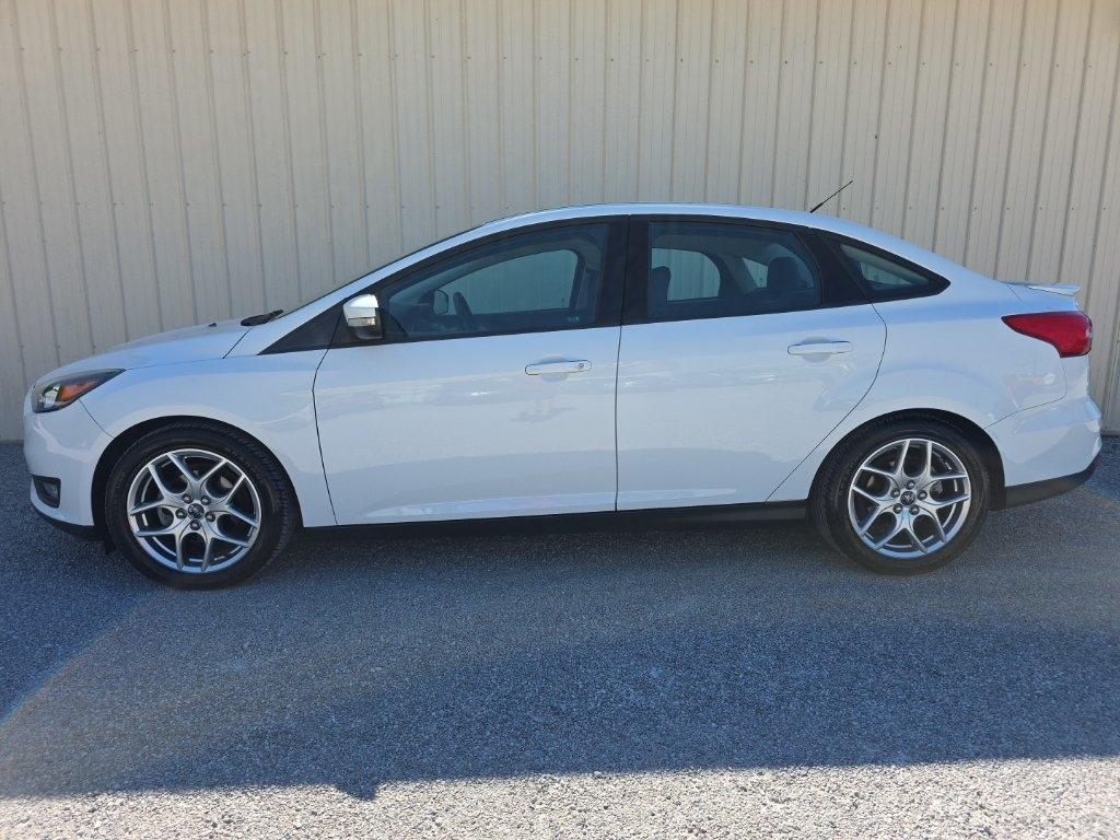 Ford Focus 4dr Sdn SE 2015