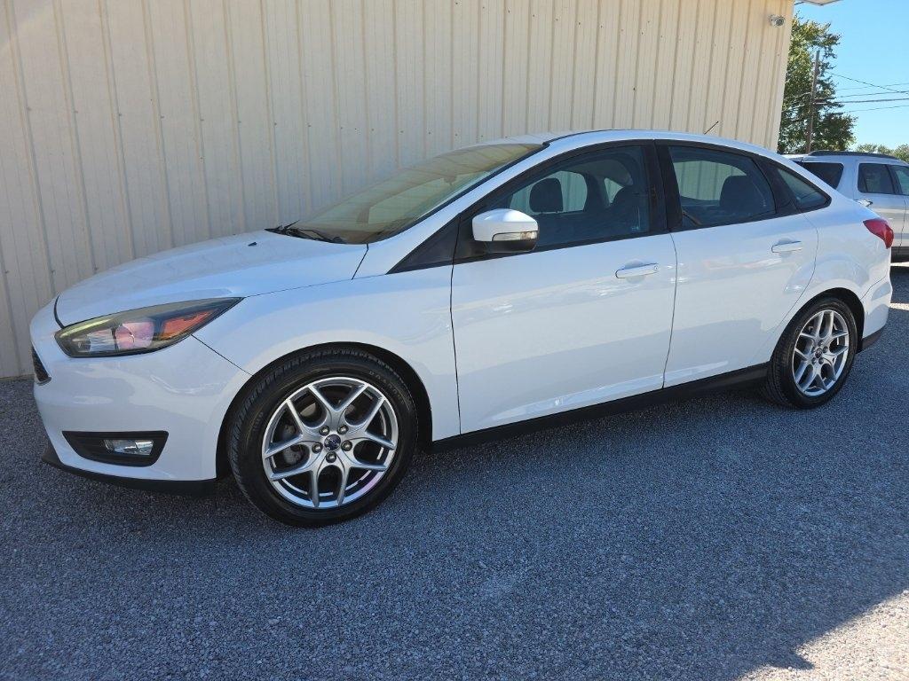 Ford Focus 4dr Sdn SE 2015